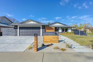 8193 Holly Oak St, Citrus Heights, CA 95610