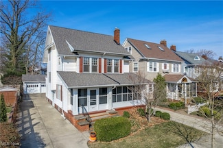 1084 Sylvan Ave, Lakewood, OH 44107