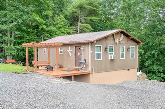 290 Brushy Mountain Dr, Bland, VA 24315