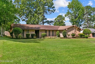5861 Kings Place, Jackson, MS 39211