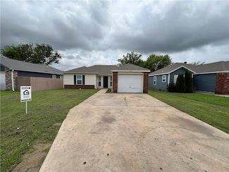 609 Marigold Ave, Springdale, AR 72764
