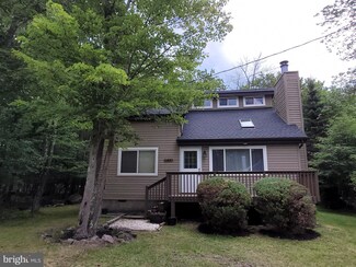 7688 Fawn Ln, Tobyhanna, PA 18466