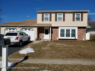 10 Alden Terrace, Howell, NJ 07731