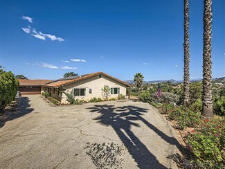 1303 Teepee Dr, Escondido, CA 92027