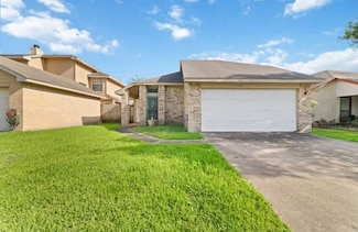 13523 Bonilla Ln, Houston, TX 77083