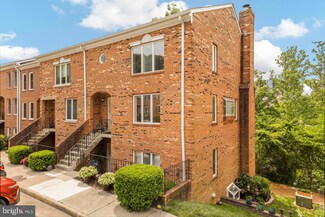 3754 Madison Ln Unit B, Falls Church, VA 22041
