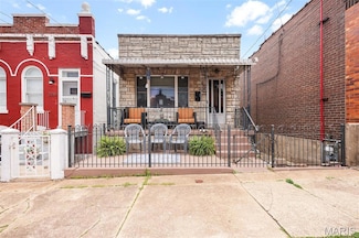 2238 Edwards St, Saint Louis, MO 63110