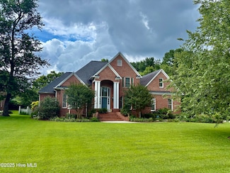 1009 Colleton Way, Trent Woods, NC 28562