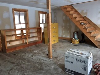 838 S Mountain Rd, Perkinsville, VT 05151