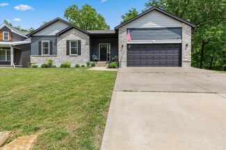412 Timber Dr, Warrenton, MO 63383