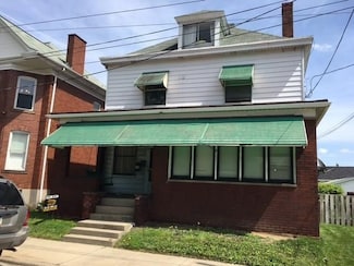 24 E Grant St, Houston, PA 15342