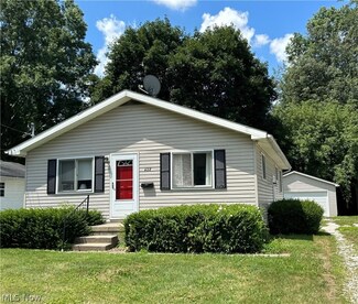 428 17th St NW, Barberton, OH 44203