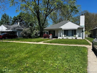 24628 Carlysle St, Dearborn, MI 48124