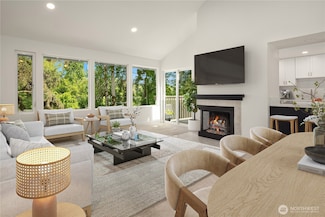 1101 Bellefield Park Ln Unit 1356, Bellevue, WA 98004