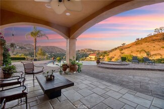 27 Flintlock Ln, Bell Canyon, CA 91307