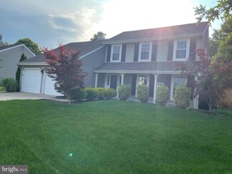 14 Wellington Dr, Lumberton, NJ 08048