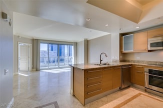 222 Karen Ave Unit 1604, Las Vegas, NV 89109