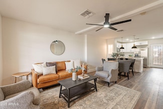 7801 N 44th Dr Unit 1059, Glendale, AZ 85301