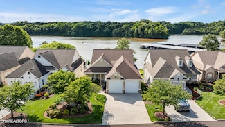 460 Morning Dove Dr, Vonore, TN 37885