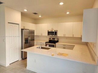 13255 SW 286th St, Homestead, FL 33033