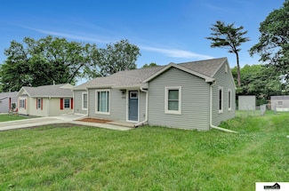 3420 Pawnee St, Lincoln, NE 68506