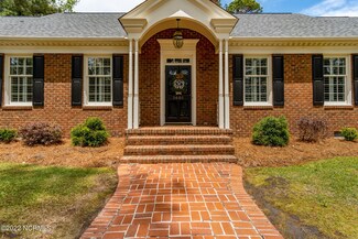1601 Stockton Rd, Kinston, NC 28504