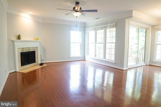 2816 Emma Lee St Unit 301, Falls Church, VA 22042