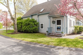 401 Nasketucket Way, Fairhaven, MA 02719