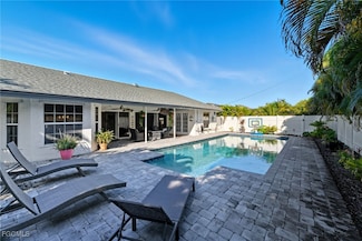 1310 SW 19th Ln, Cape Coral, FL 33991