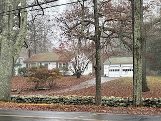 42 Wildcat Rd, Madison, CT 06443