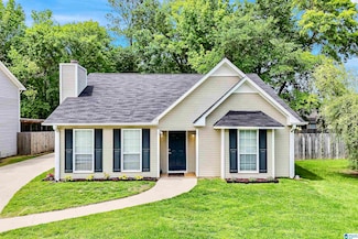 1940 Venetian Way, Helena, AL 35080