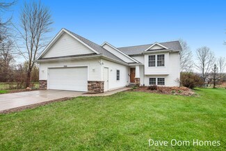 8368 Thornapple River Dr SE, Caledonia, MI 49316