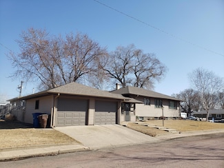 120 W 11th Ave, Mitchell, SD 57301