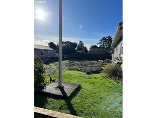 211 Lewis And Clark Way Unit 1, Seaside, OR 97138