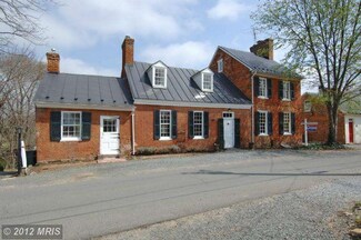 40210 Main St, Waterford, VA 20197