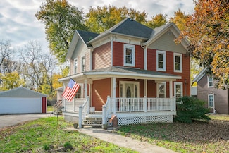 127 Pleasant St, Sharon, WI 53585