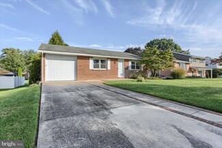 737 S State St, Ephrata, PA 17522