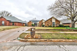 3109 Eagle Crest Rd, Edmond, OK 73013