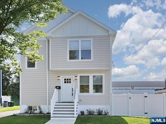51 Pomona Ave, Fair Lawn, NJ 07410