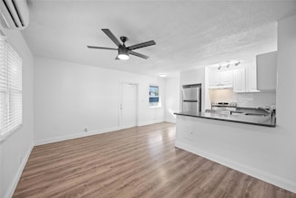732 SE 15th St Unit 5, Fort Lauderdale, FL 33316