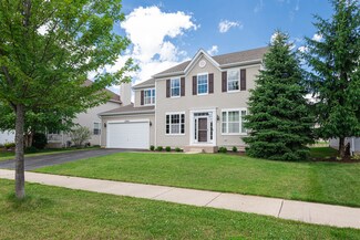2593 Savanna Dr, Wauconda, IL 60084