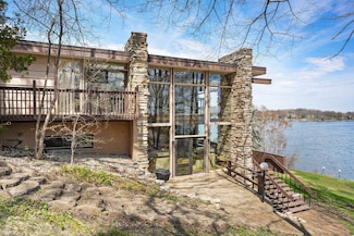 N6848 Shorewood Hills Rd, Lake Mills, WI 53551