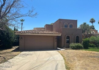 1131 E Tapatio Dr, Phoenix, AZ 85020