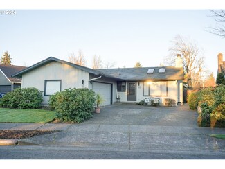 2885 Elysium Ave, Eugene, OR 97401