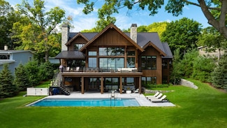 3247 Casco Cir, Wayzata, MN 55391