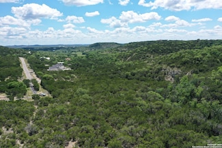 417 Sparkling Springs Dr, Boerne, TX 78006