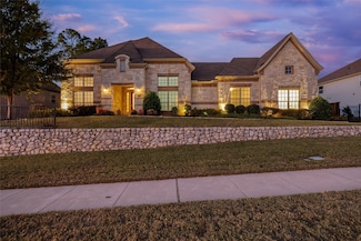 904 Charleston Dr, Southlake, TX 76092