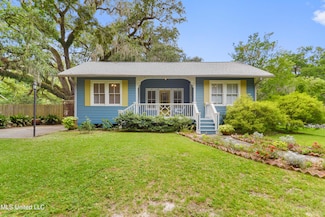 929 Bridge St, Gulfport, MS 39507