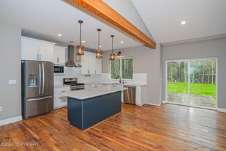 1381 N Meadow Lakes Loop, Wasilla, AK 99623
