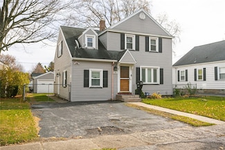 245 Estall Rd, Rochester, NY 14616